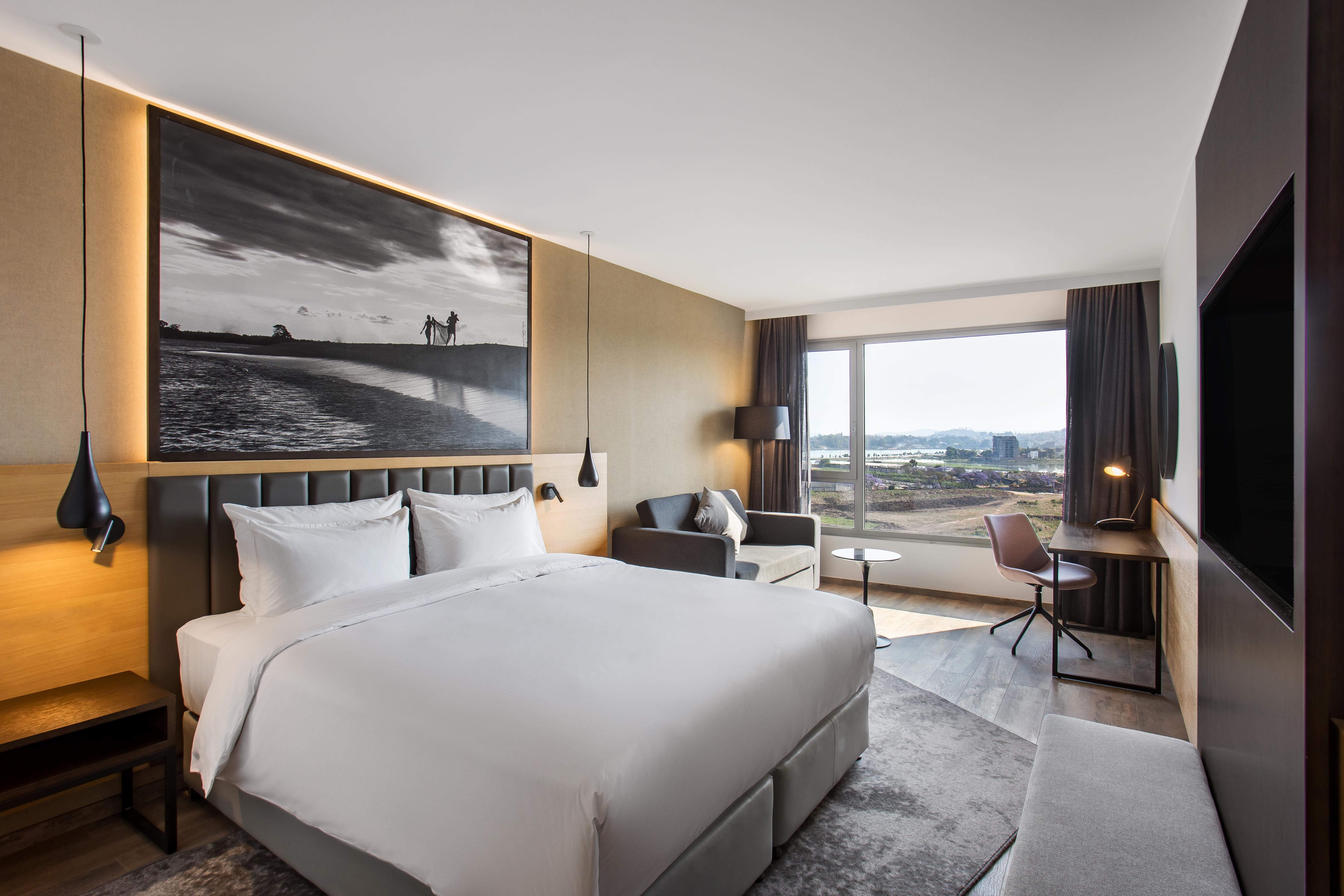 Radisson Serviced Apartments Antananarivo City Centre Exterior photo