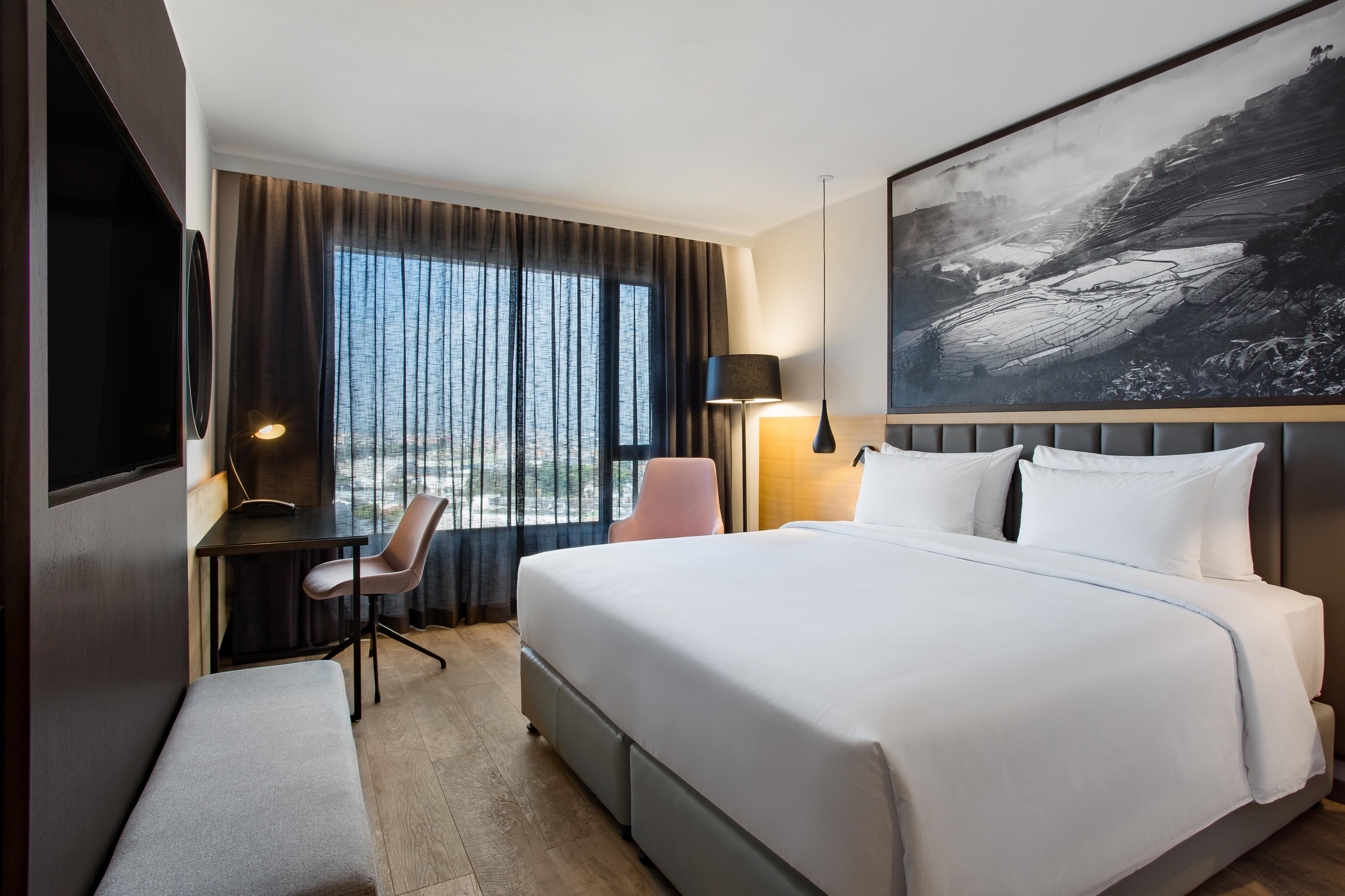 Radisson Serviced Apartments Antananarivo City Centre Exterior photo