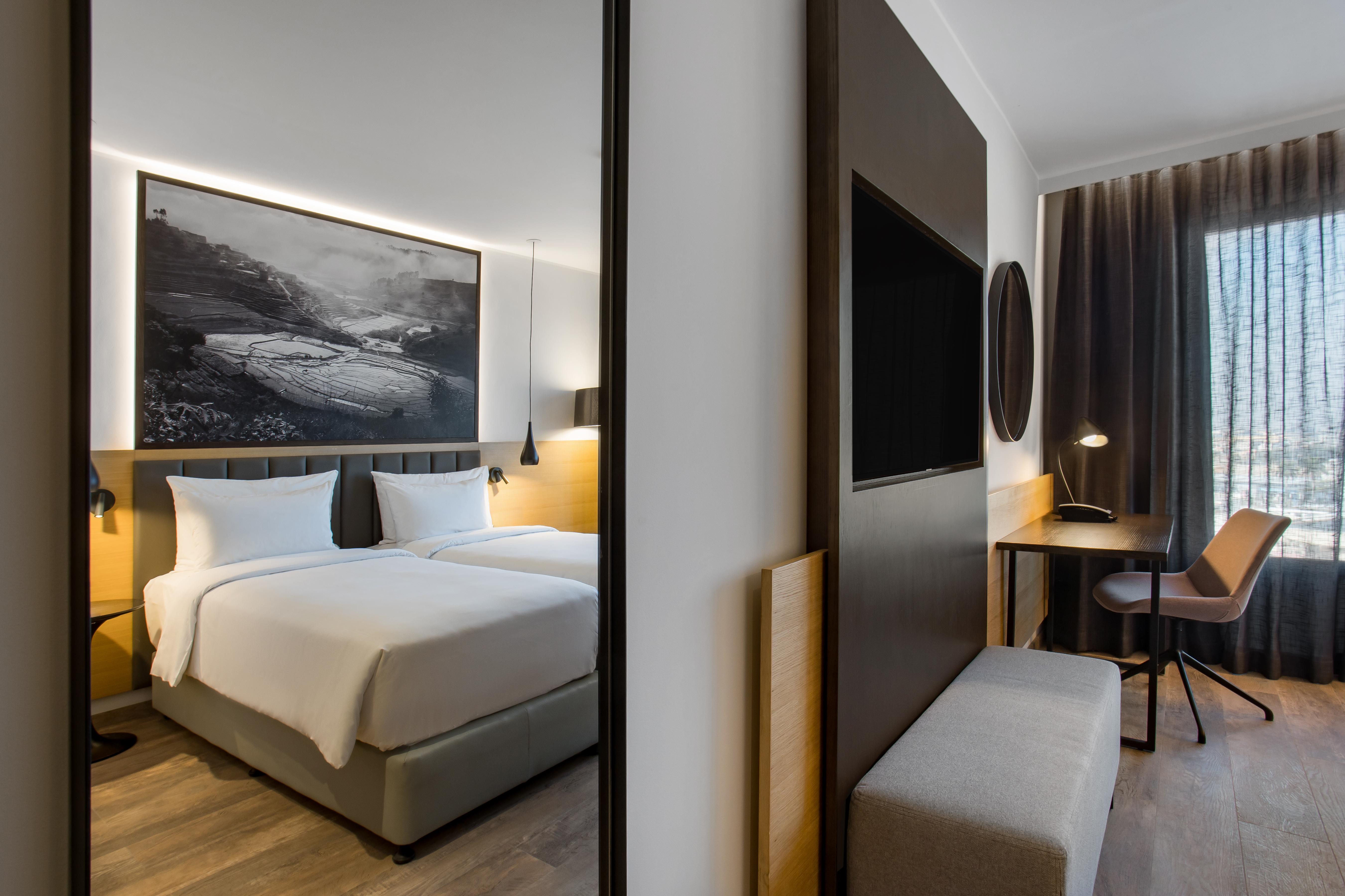 Radisson Serviced Apartments Antananarivo City Centre Exterior photo