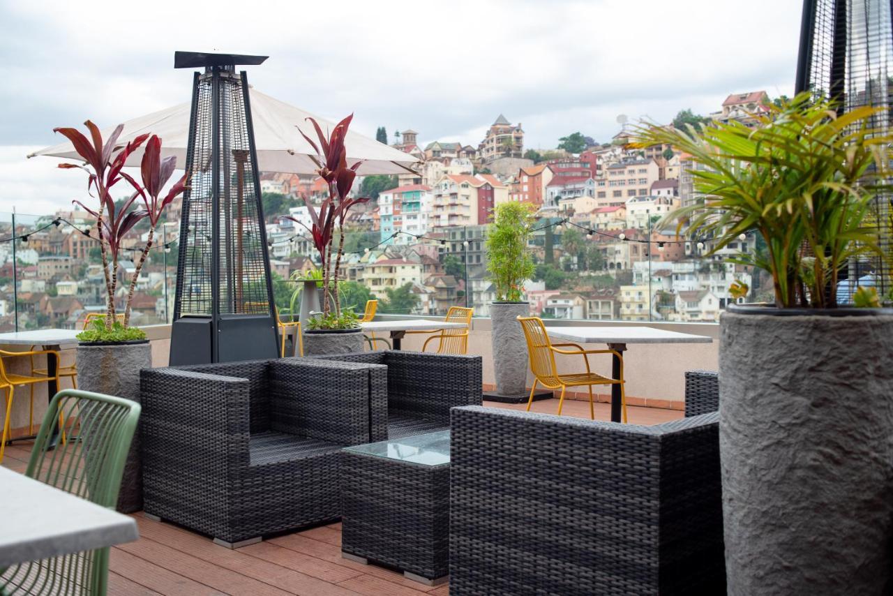 Radisson Serviced Apartments Antananarivo City Centre Exterior photo